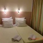 نيوترآل بدجيت فندق