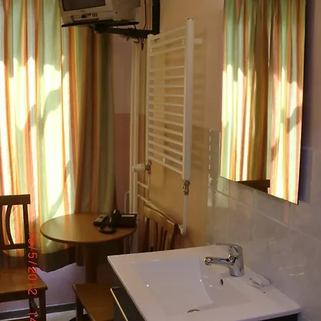 バジェットホテル ニュートラル ホテル アムステルダム