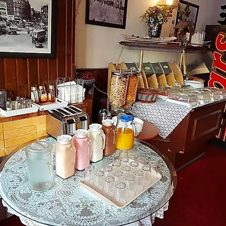 努特拉经济型酒店 2*